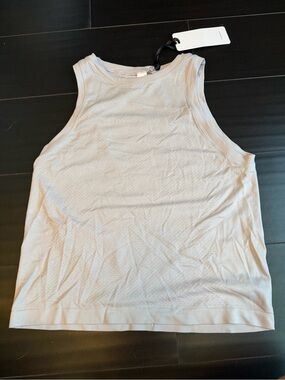 VARLEY barley fitted tank top nwt athletic size s / m NEW WITH TAGS